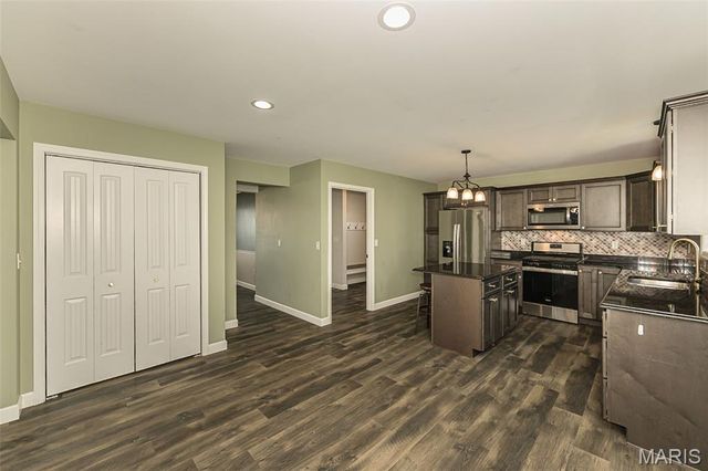 612 Monarch Drive, O'fallon, IL 62269