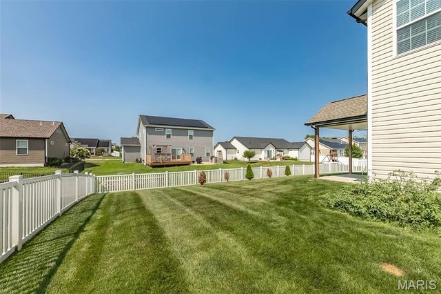 612 Monarch Drive, O'fallon, IL 62269