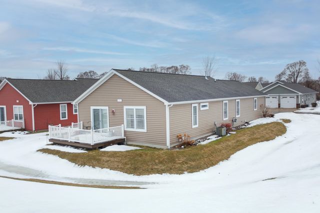 2096 Chrystal Ridge Drive, Traverse City, MI 49686