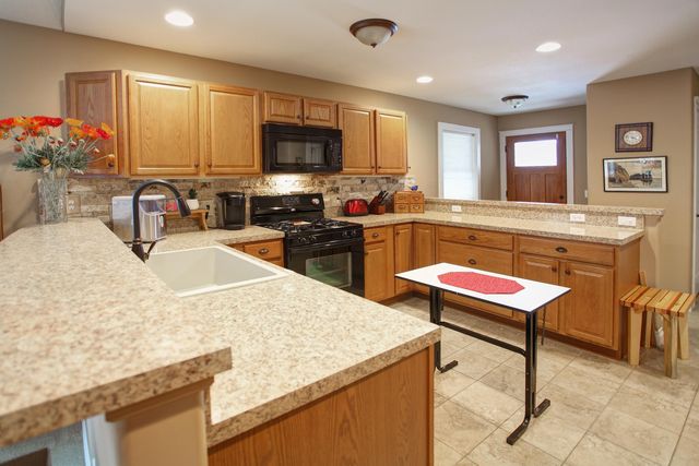 2096 Chrystal Ridge Drive, Traverse City, MI 49686