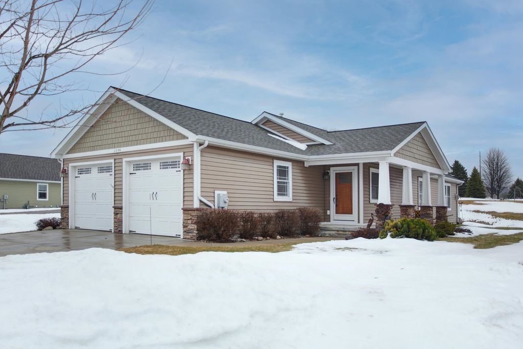 2096 Chrystal Ridge Drive, Traverse City, MI 49686