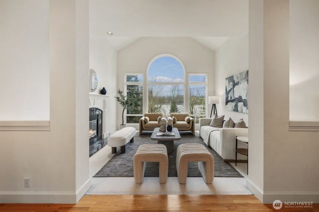 1665 204th Avenue NE, Sammamish, WA 98074