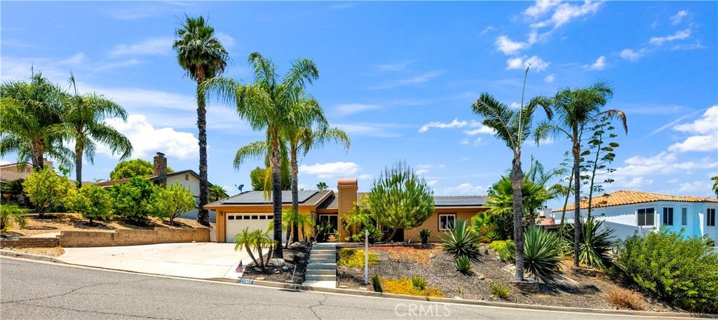 22862 Calcutta, Canyon Lake, CA 92587 — photo 2