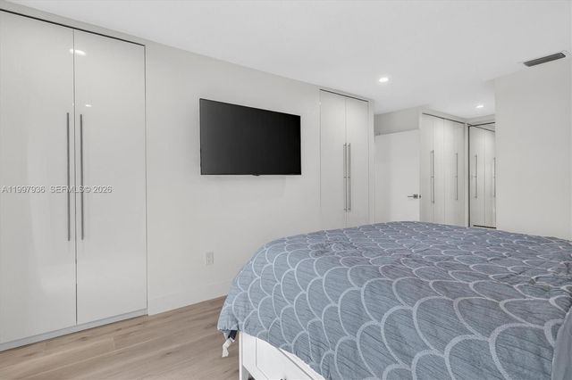 3984 Adra Ave E-51, Doral, FL 33178