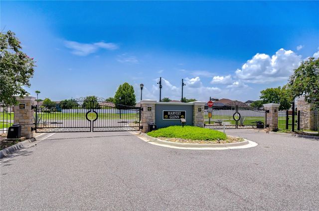 8443 WHITE POPLAR DRIVE, Riverview, FL 33578