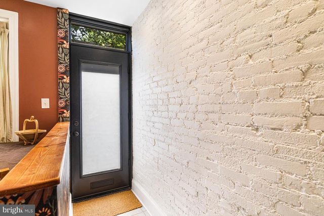 2225 PEMBERTON ST, Philadelphia, PA 19146