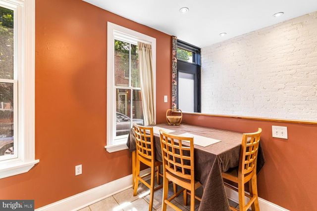 2225 PEMBERTON ST, Philadelphia, PA 19146