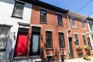 2225 PEMBERTON ST, Philadelphia, PA 19146
