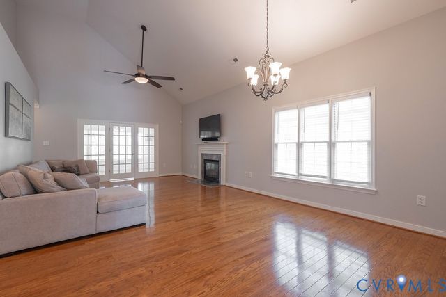 5016 Belmont Park Rd, Glen Allen, VA 23059