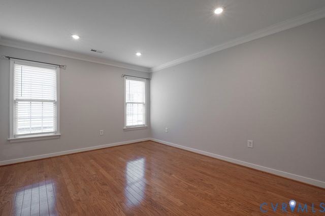 5016 Belmont Park Rd, Glen Allen, VA 23059