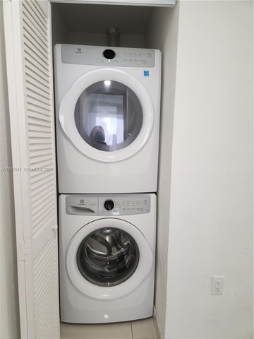 13937 SW 259th Way, Homestead, FL 33032