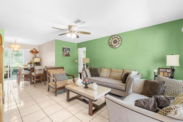 4200 NW 52ND Avenue, Lauderdale Lakes, FL 33319