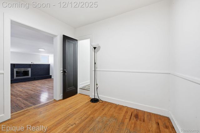 6080 Northrup Drive, Waterford Charter Township, MI 48329