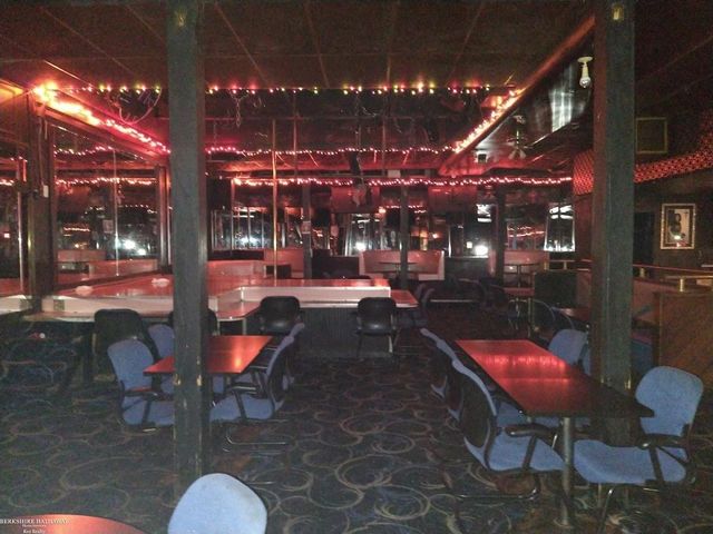 13109 W Eight Mile Road, Detroit, MI 48235