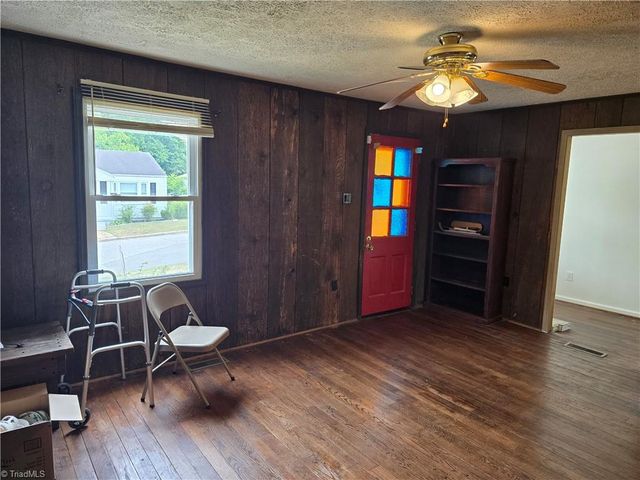 202 Boyd Street, Reidsville, NC 27320