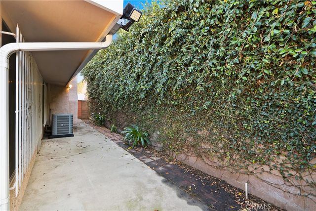 11628 169th, Artesia, CA 90701