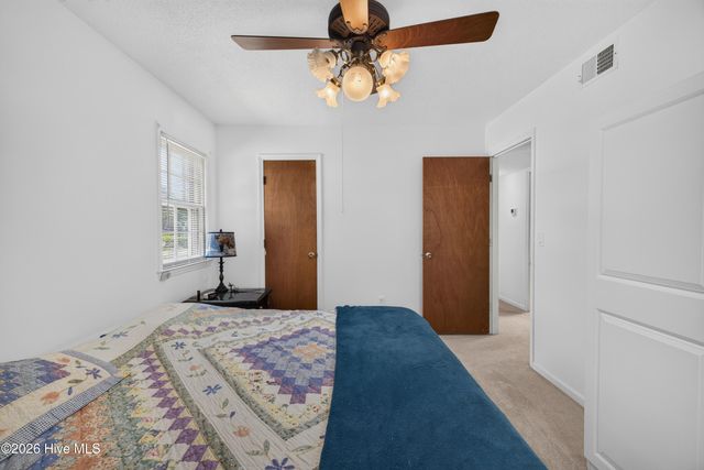 4821 W Lord Byron Road, Wilmington, NC 28405