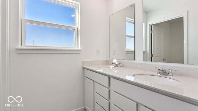 8080 Wesleyan Drive, Avon, IN 46123