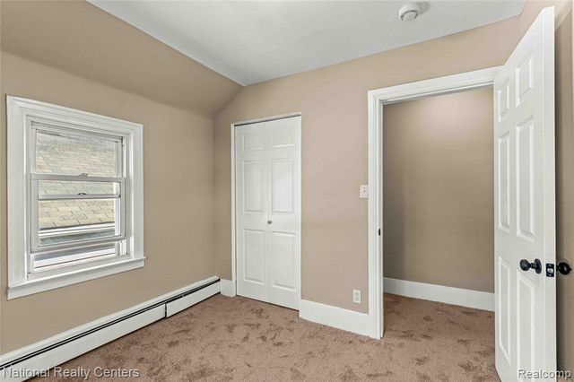 16 Alexander Street, River Rouge, MI 48218