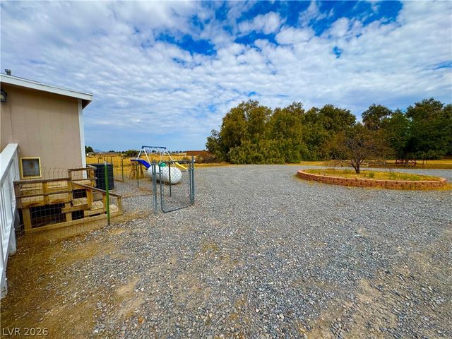 4790 Manse Road, Pahrump, NV 89061