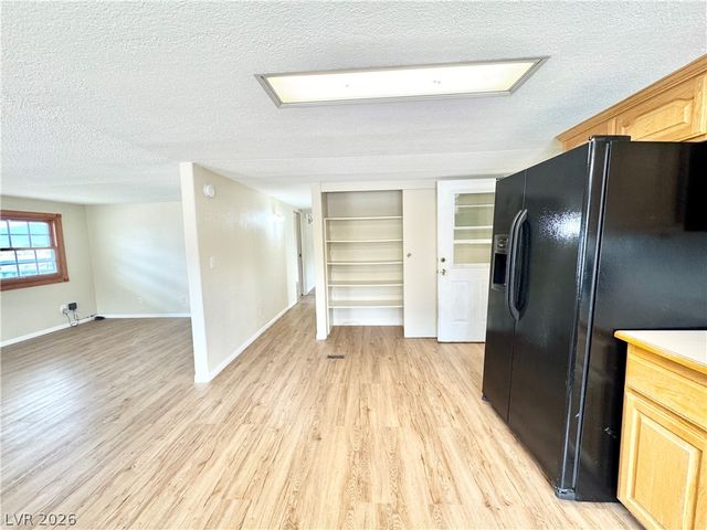 4790 Manse Road, Pahrump, NV 89061