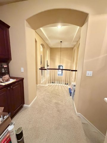 3200 Mont Cliff Ct, Modesto, CA 95355
