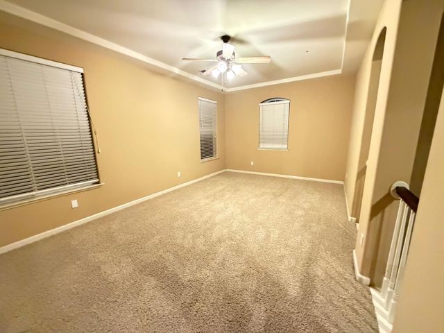 3200 Mont Cliff Ct, Modesto, CA 95355