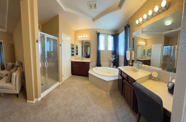 3200 Mont Cliff Ct, Modesto, CA 95355