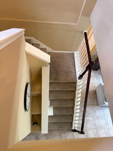 3200 Mont Cliff Ct, Modesto, CA 95355