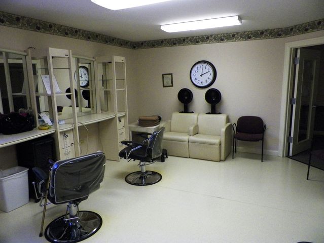 605 Barrington Avenue 358, East Dundee, IL 60118