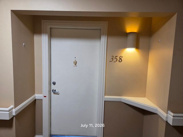 605 Barrington Avenue 358, East Dundee, IL 60118