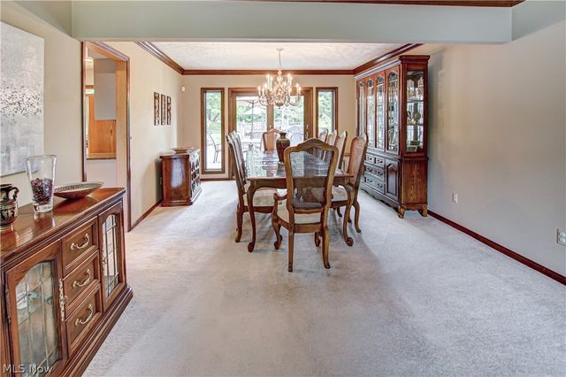 77 Carr Road, Hinckley, OH 44233