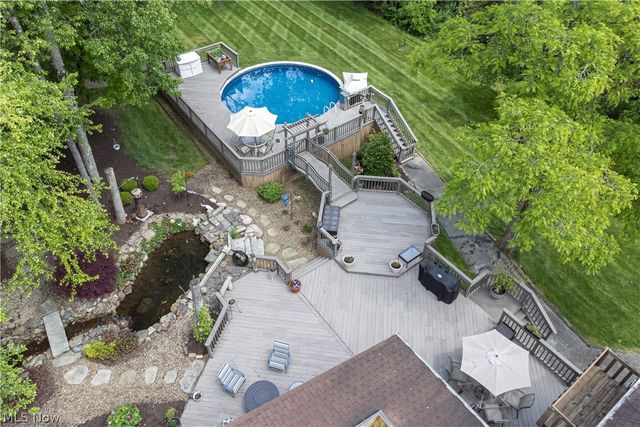 77 Carr Road, Hinckley, OH 44233