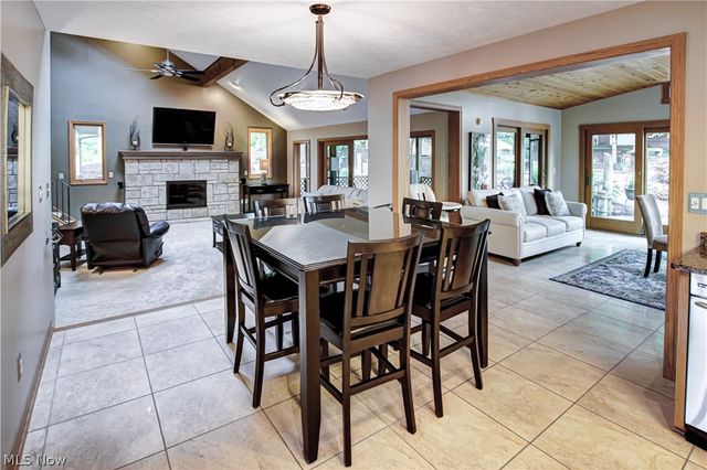 77 Carr Road, Hinckley, OH 44233