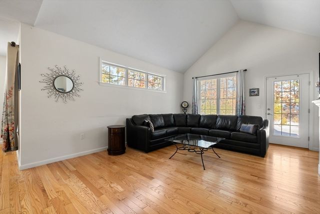 44 Mariners Way 44, Plymouth, MA 02360