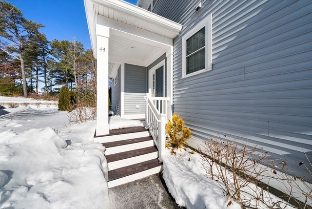 44 Mariners Way 44, Plymouth, MA 02360