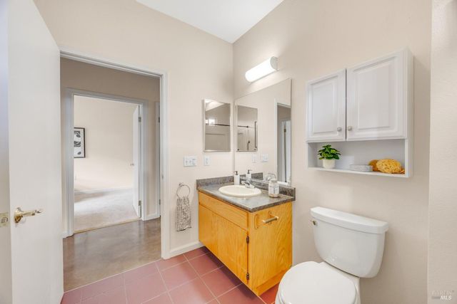 455 Sequoia Ln, Sebastopol, CA 95472