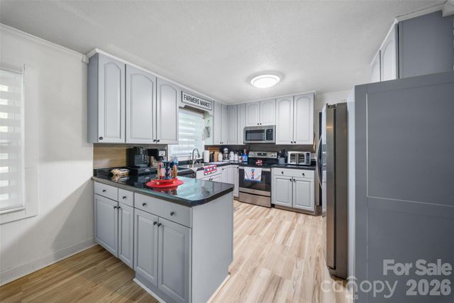 44080 Woodhurst Road 26, New London, NC 28127