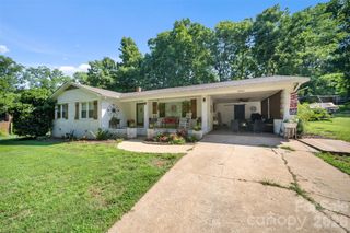 44080 Woodhurst Road 26, New London, NC 28127