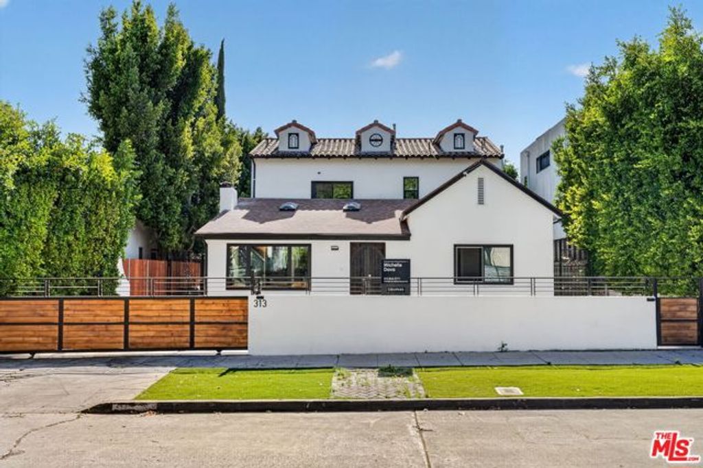 313 S Sycamore Avenue, Los Angeles, CA 90036