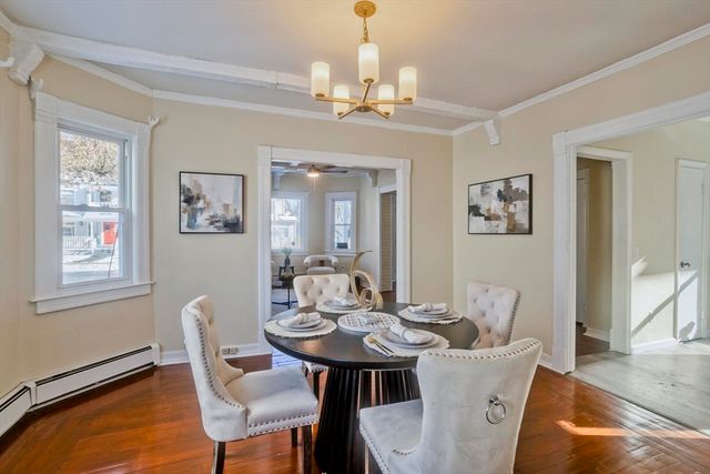 30 Parkwood St, Springfield, MA 01108