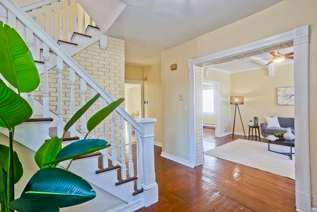 30 Parkwood St, Springfield, MA 01108