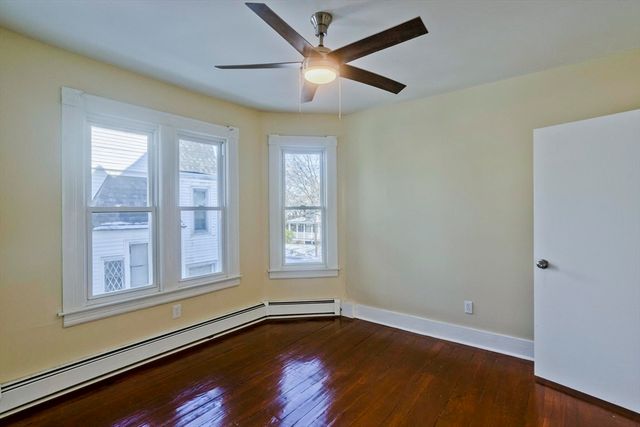 30 Parkwood St, Springfield, MA 01108