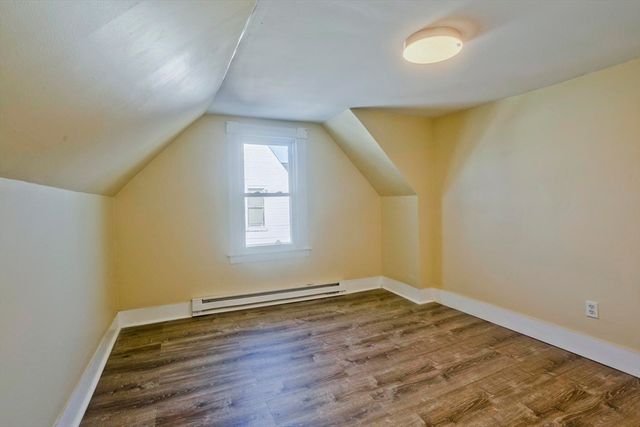 30 Parkwood St, Springfield, MA 01108