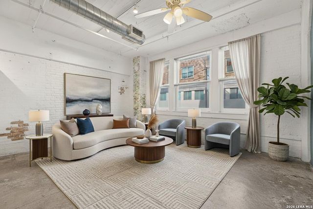 1401 S Flores St Apt 109, San Antonio, TX 78204