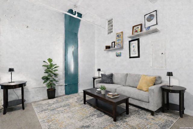 1401 S Flores St Apt 109, San Antonio, TX 78204