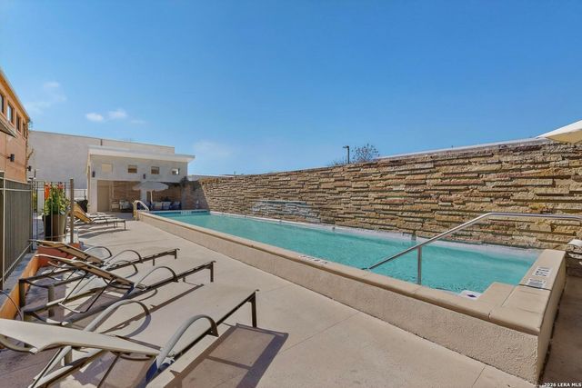 1401 S Flores St Apt 109, San Antonio, TX 78204