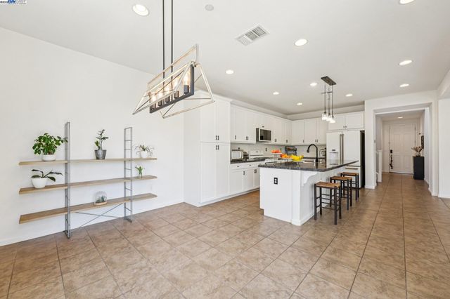 4778 Hawkins St, Antioch, CA 94531