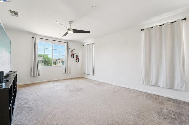 4778 Hawkins St, Antioch, CA 94531