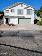 16538 W CENTRAL Street W, Surprise, AZ 85388